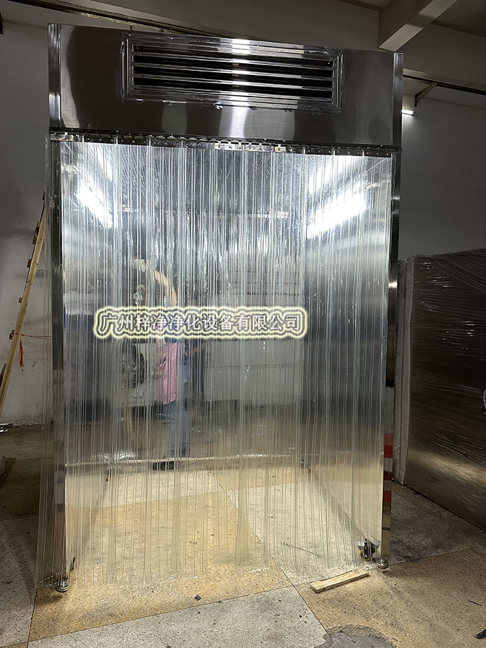 潔凈采樣車作為監(jiān)控潔凈車間環(huán)境質(zhì)量的工具，其標(biāo)準(zhǔn)要求尤為嚴(yán)格。